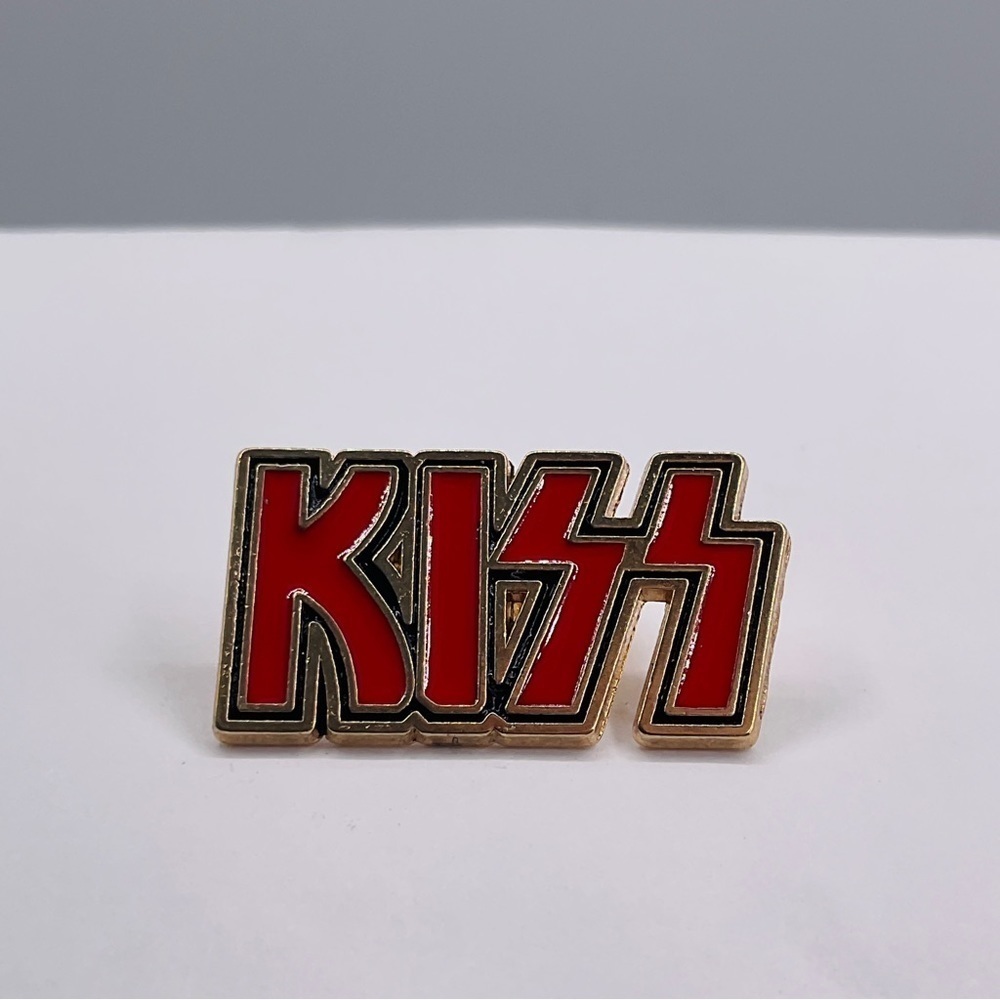 KISS Pin Brooch Enamel Rock Band Retro Lapel Flair Classic Logo Red 1.25”